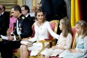 Princess+Leonor+Coronation+King+Felipe+VI+0iBVETPhJ5_l